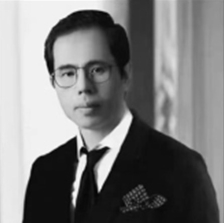 李光信  | 商务、设计总监